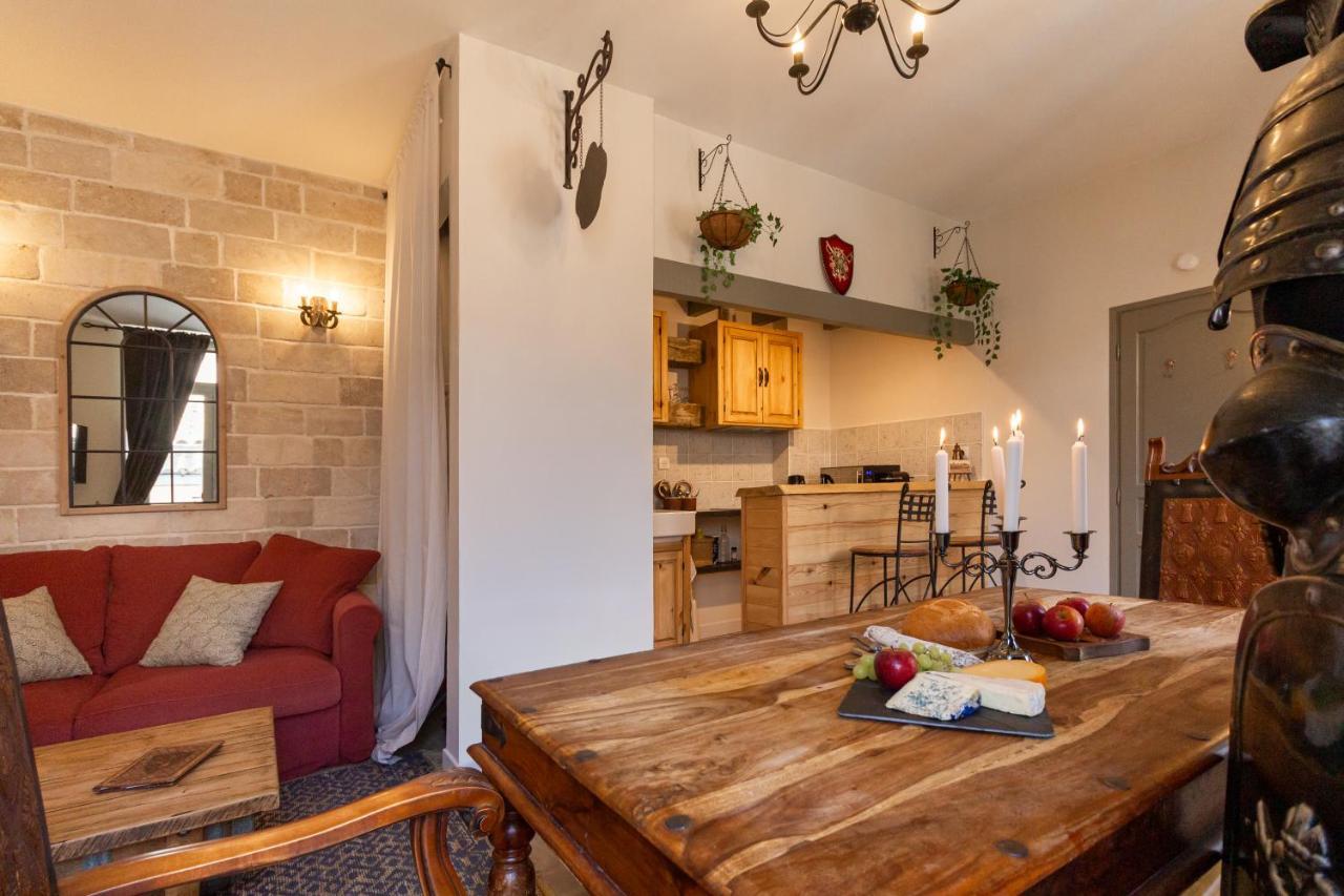 Le Secret De La Taverne - Netflix/Wifi - Chasse Aux Tresor A L'Interieur Carcassonne Ngoại thất bức ảnh